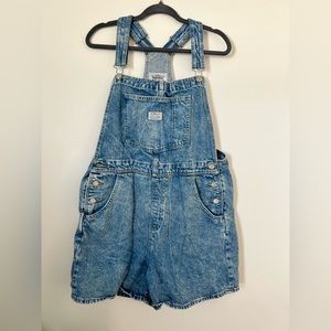 Levi’s Shortalls - Size L